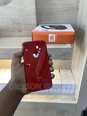 Apple iPhone XR 64 GB Red