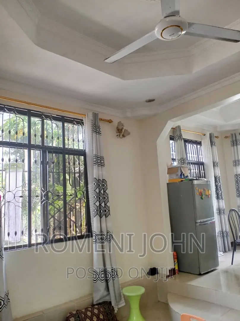 4bdrm Townhouse/Terrace in Tanzania Dsm Ukonga, Ilala for sale