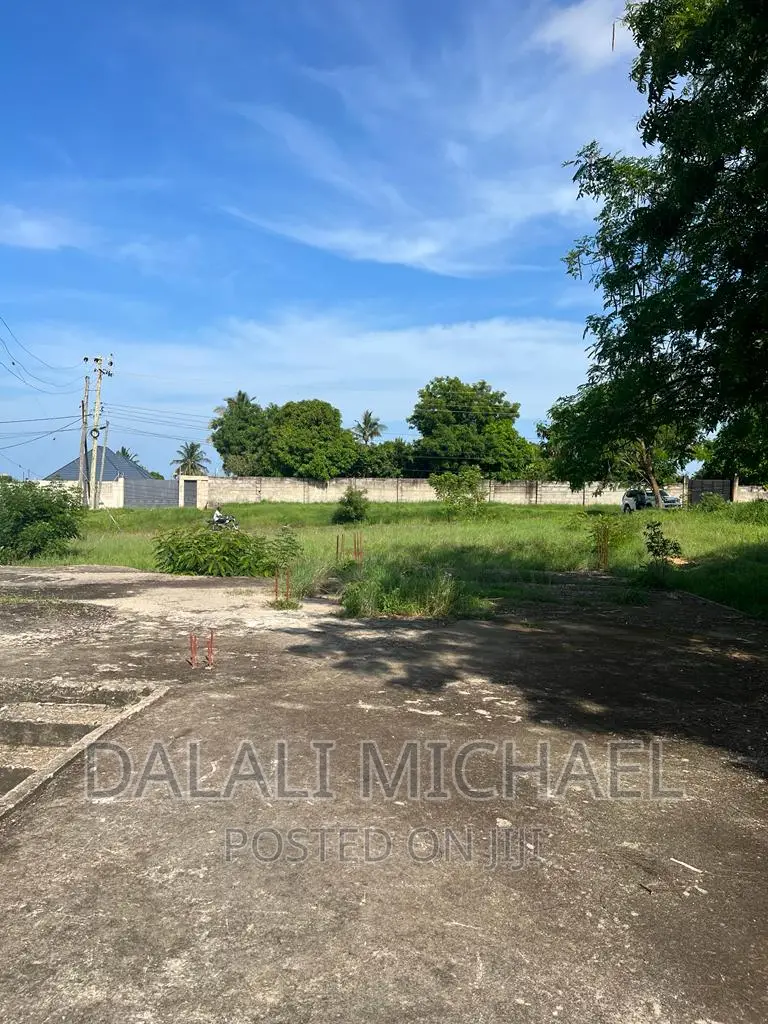 Salasala Plot for Sale #