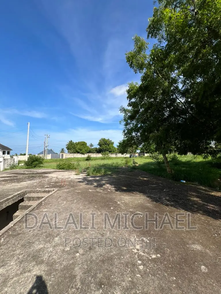 Salasala Plot for Sale #