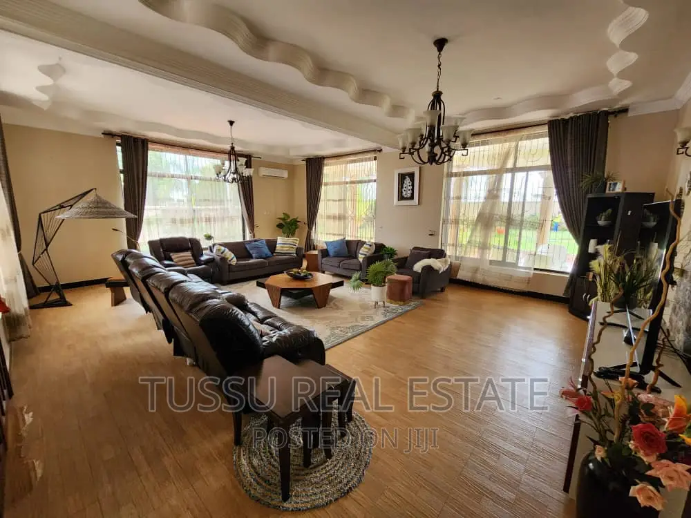 7bdrm Bungalow in Kigambon Kibada for sale