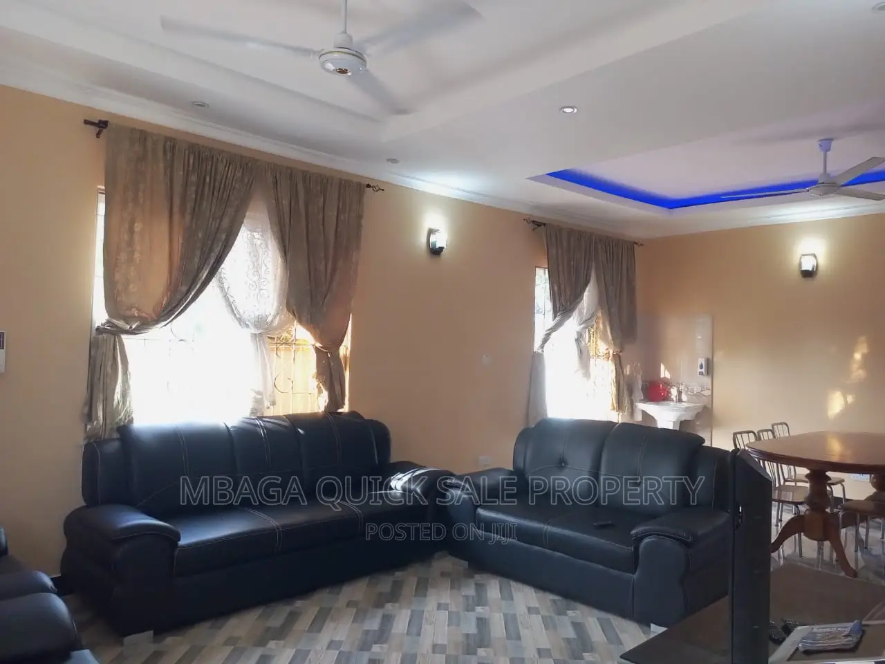 3bdrm House in Tegetq, Namanga for sale