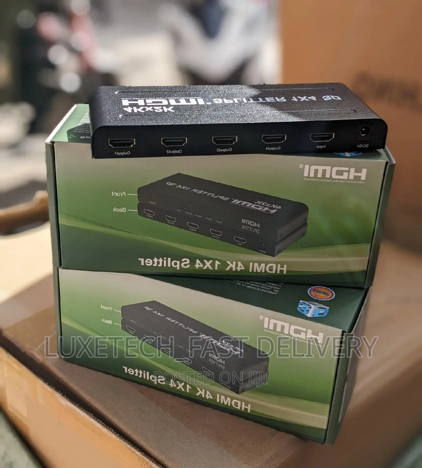HDMI Splitter × 4 Ways