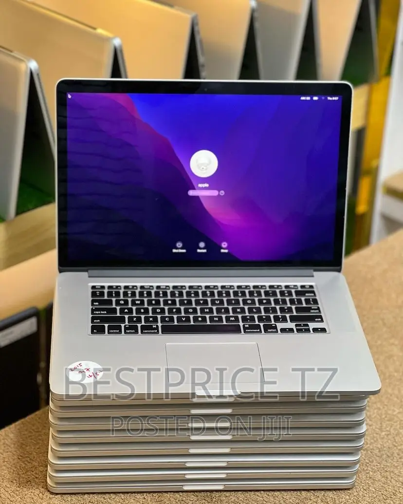 Laptop Apple MacBook Pro 2015 16GB Intel Core I7 SSD 512GB