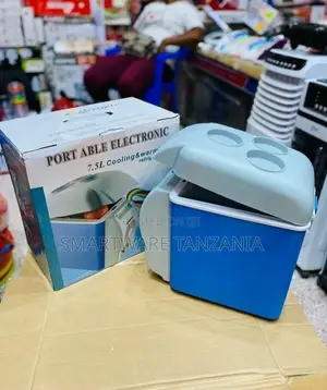 12V Car Fridge, 7L Mini Portable Car Refrigerator, Camping