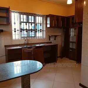 3bdrm Apartment in Kijitonyama for rent