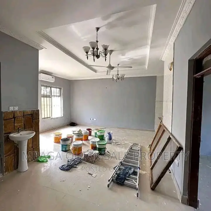 3bdrm Apartment in Mbezi Beach for rent