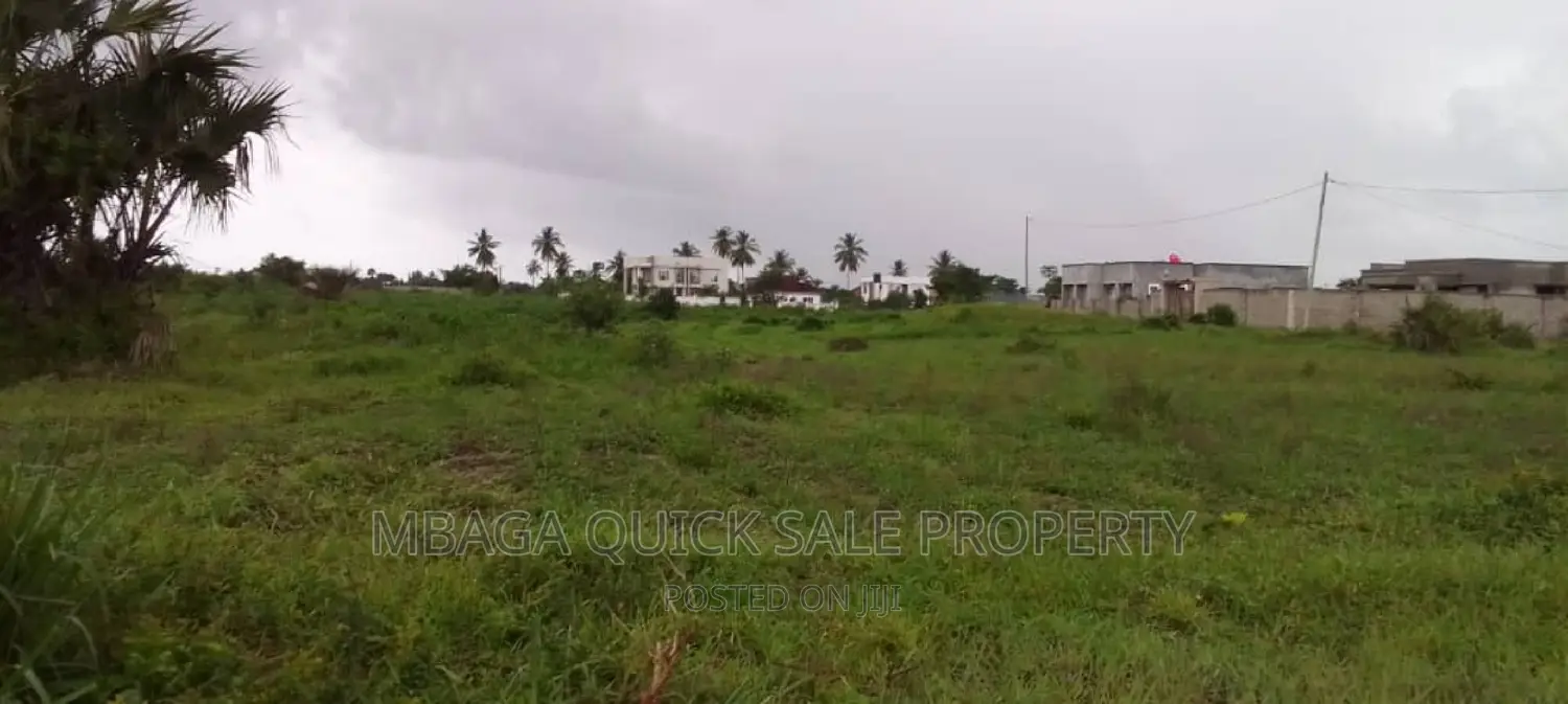 Beach Plot With 6 Acres at Kigambonj