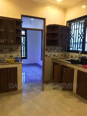 3bdrm House in Dalalipapaatzseven, Bunju for rent