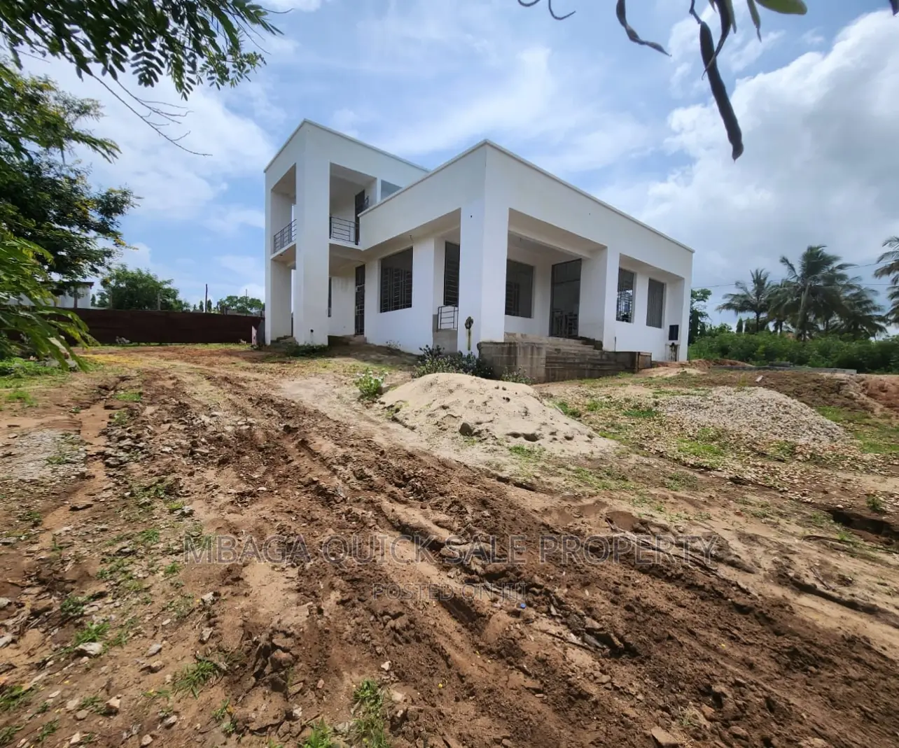 3bdrm House in Madale Shule, Bunju for sale