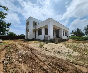3bdrm House in Madale Shule, Bunju for sale
