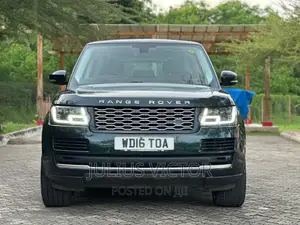Land Rover Range Rover Vogue 2016 Green