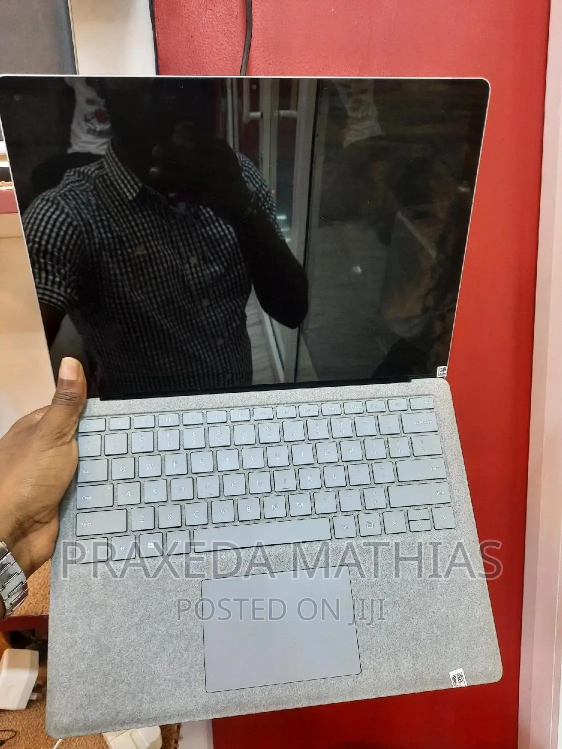 Laptop Microsoft Surface Laptop 8GB Intel Core I5 SSD 256GB
