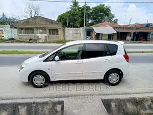 Toyota Corolla Spacio 2004 White