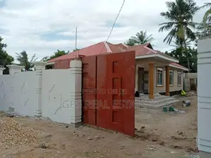 3bdrm House in Tegeta Namanga, Kinondoni for sale
