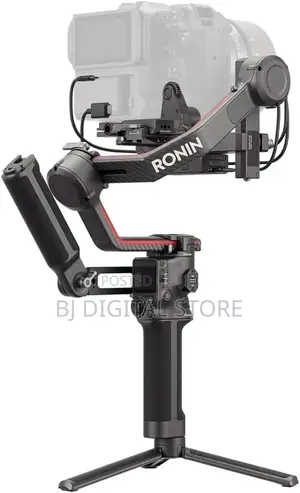 DJI RS 3 Pro Gimbal Stabilizer Combo