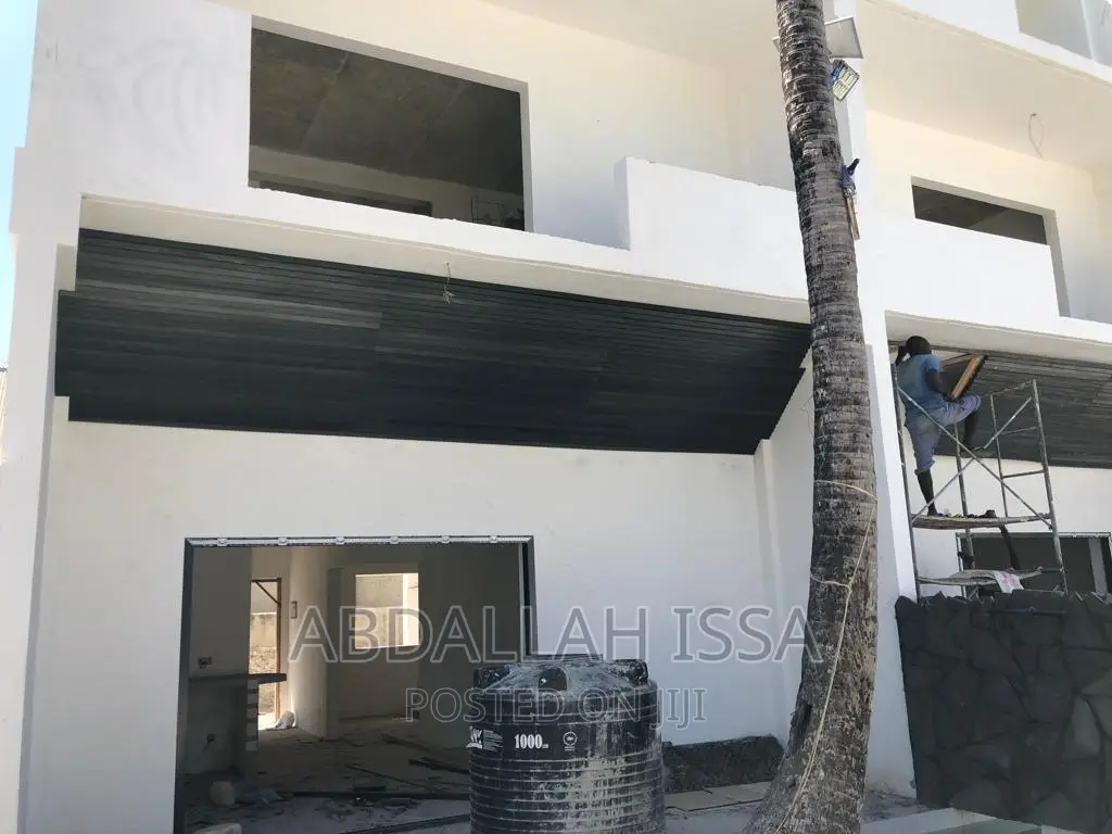 Roofing/ Blundering