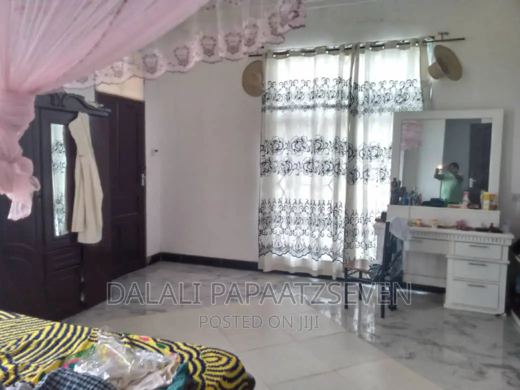 4bdrm House in Dalalipapaatzseven, Kinondoni for sale