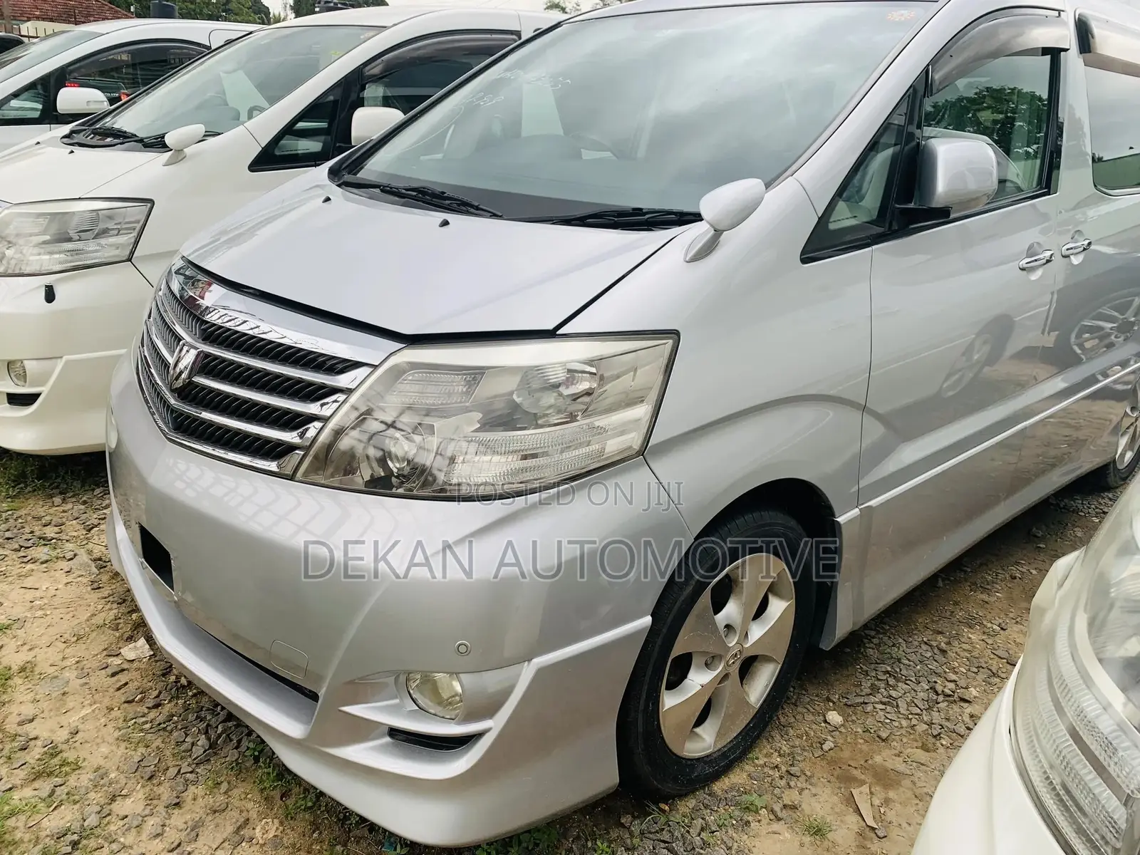 Toyota Alphard 2006 Silver