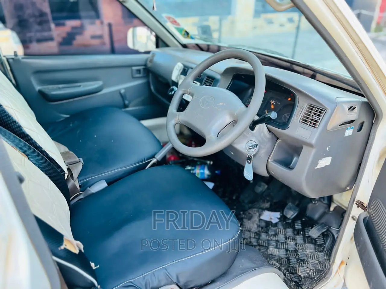 Toyota TownAce 2001 White
