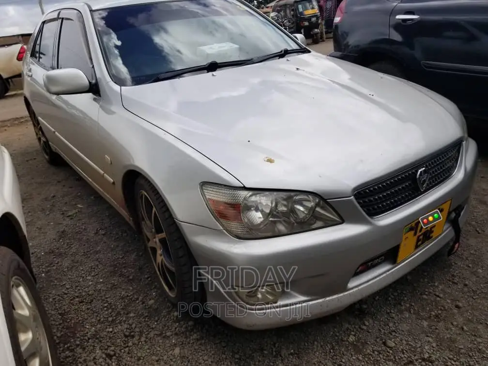 Toyota Altezza 2004 Silver