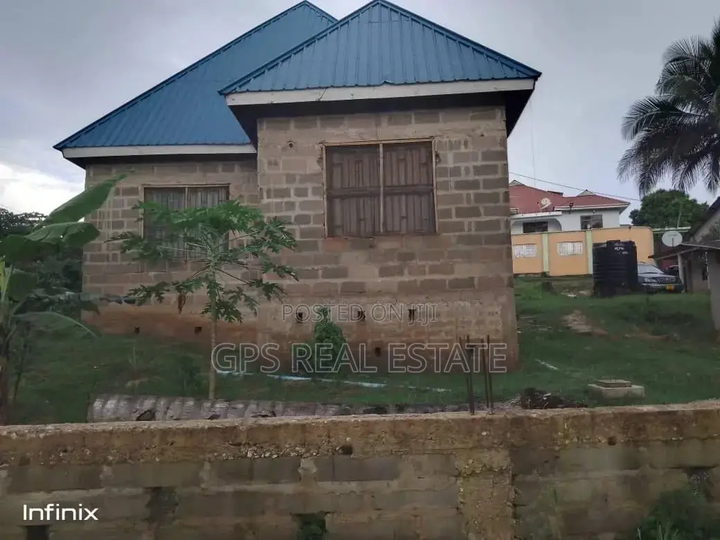 3bdrm House in Mbezi Makabe, Kinondoni for sale