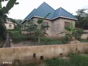 3bdrm House in Mbezi Makabe, Kinondoni for sale