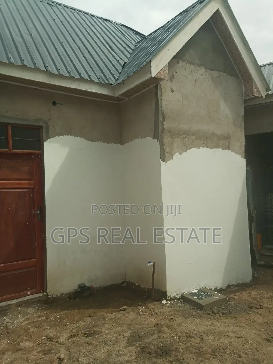 9bdrm Apartment in Mbagala Chamazi, Temeke for sale