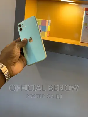 Apple iPhone 11 128 GB Green