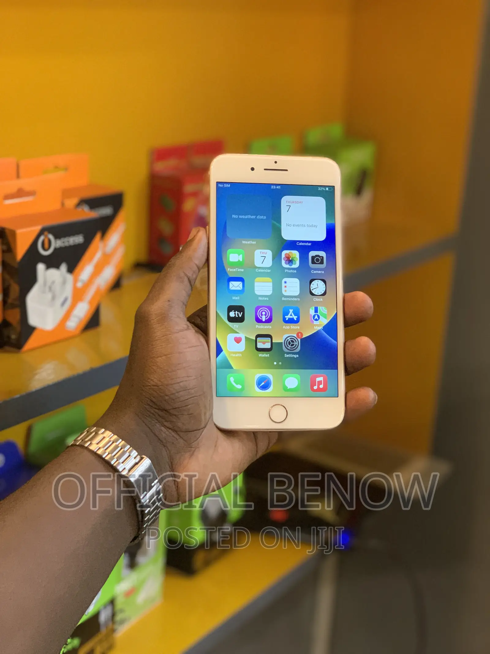 Apple iPhone 8 Plus 64 GB Gold