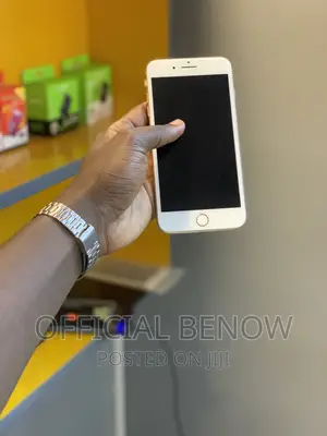 Apple iPhone 8 Plus 64 GB Gold