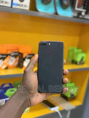 Apple iPhone 7 Plus 32 GB Black