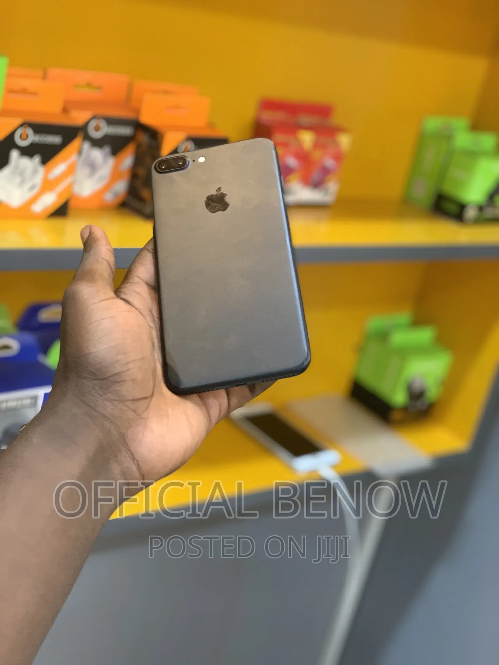 Apple iPhone 7 Plus 32 GB Black