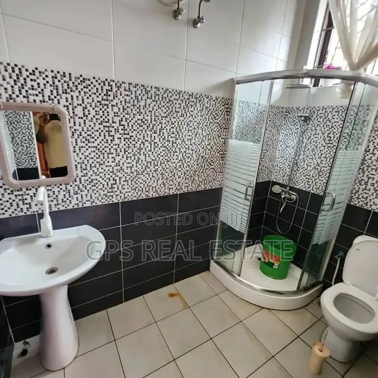 5bdrm Apartment in Geza Ulole, Kigamboni for sale