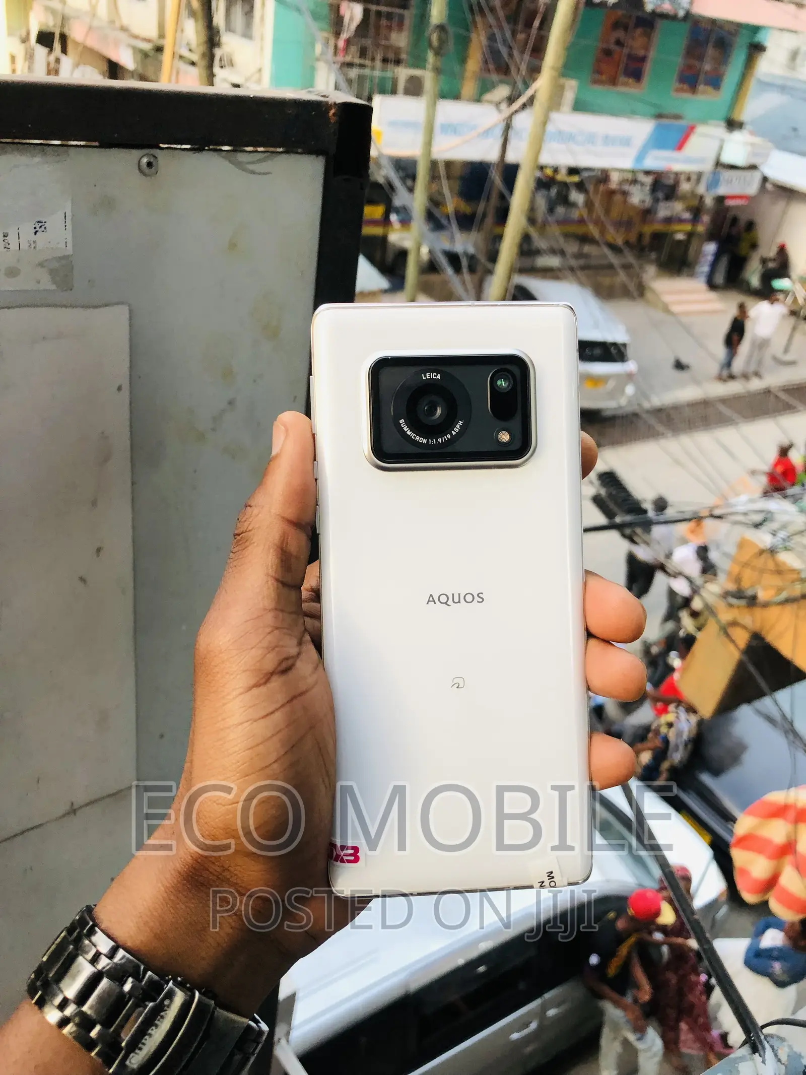 Sharp Aquos R6 128 GB White