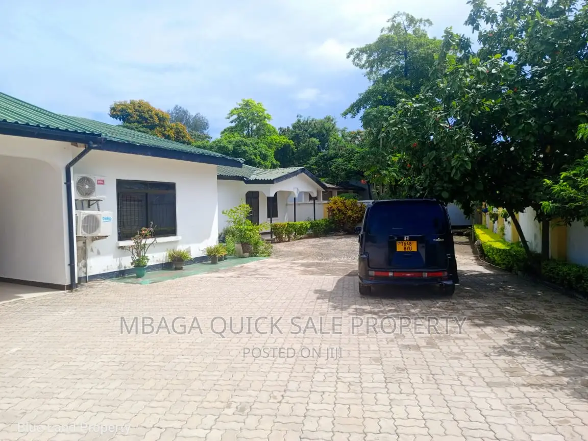 4bdrm House in Masai Near Slip Way, Masaki for rent
