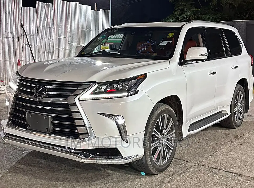 Lexus LX 2017 Pearl