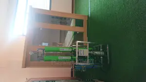 Machine Ya Kuzalisha Maji Safi Yakunywa Lita 500 Kwa Saa
