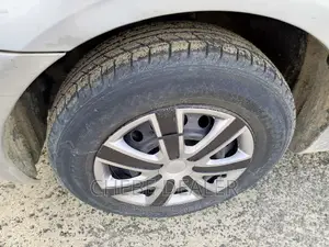 Toyota Corolla RunX 2004 Silver