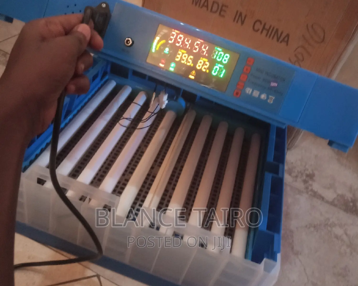 Egg Incubator Ya Mayai 64. Automatic