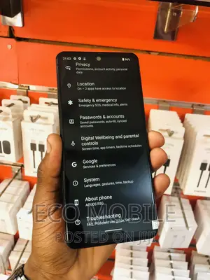 Sharp Aquos R5G 256 GB Black