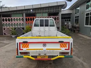 Toyota TownAce 2005 White