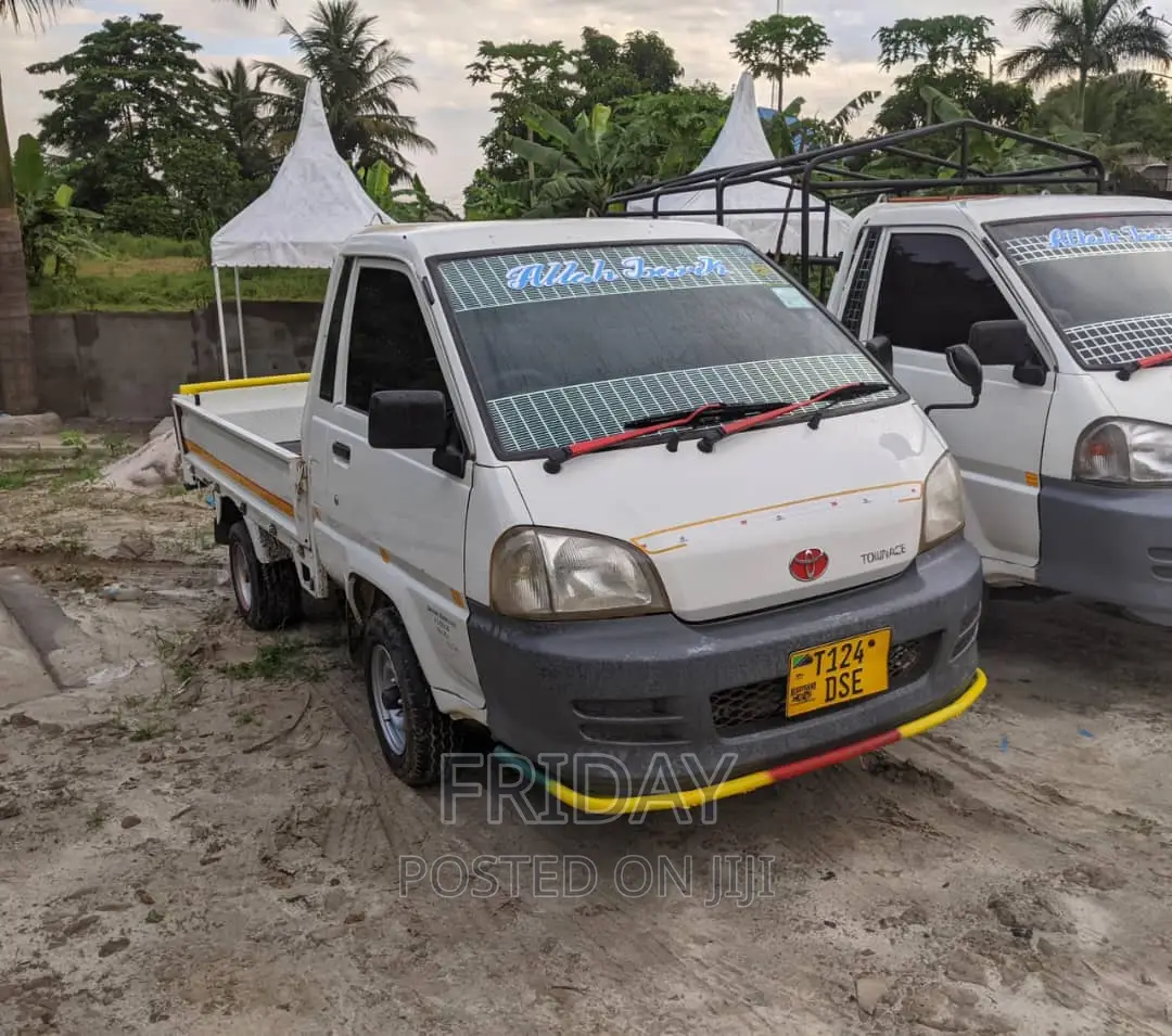 Toyota TownAce 2005 White