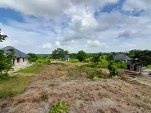 Plot for Sale at Kiluvya