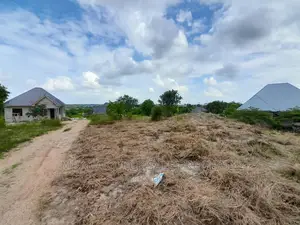 Plot for Sale at Kiluvya