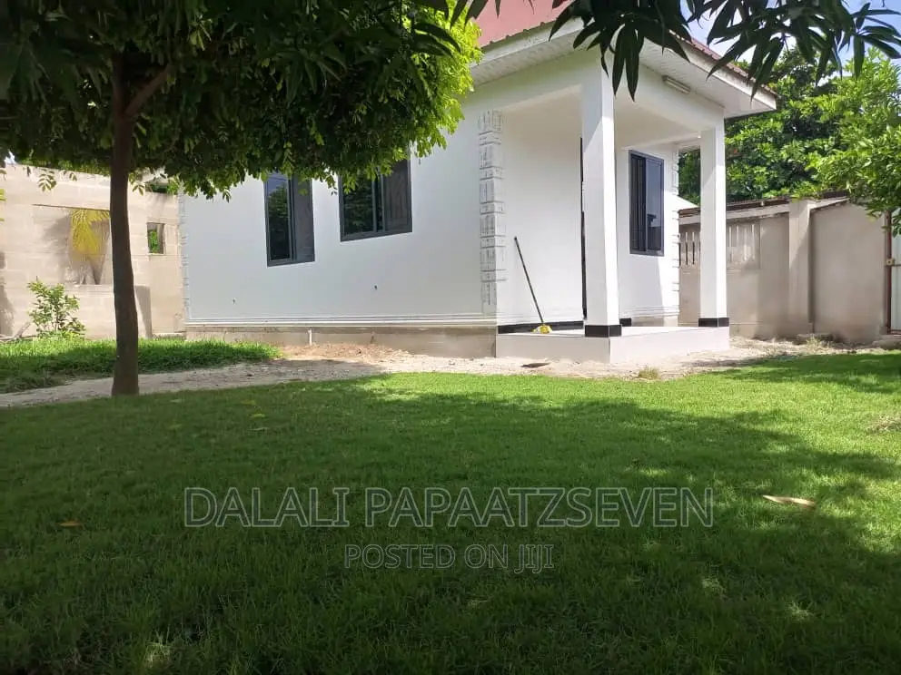 1bdrm Apartment in Dalalipapaatzseven, Kinondoni for rent