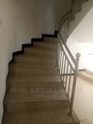 5bdrm House in Mbweni for rent