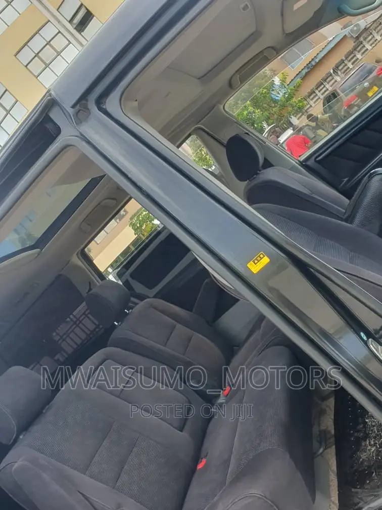 Toyota Alphard 2004 Black