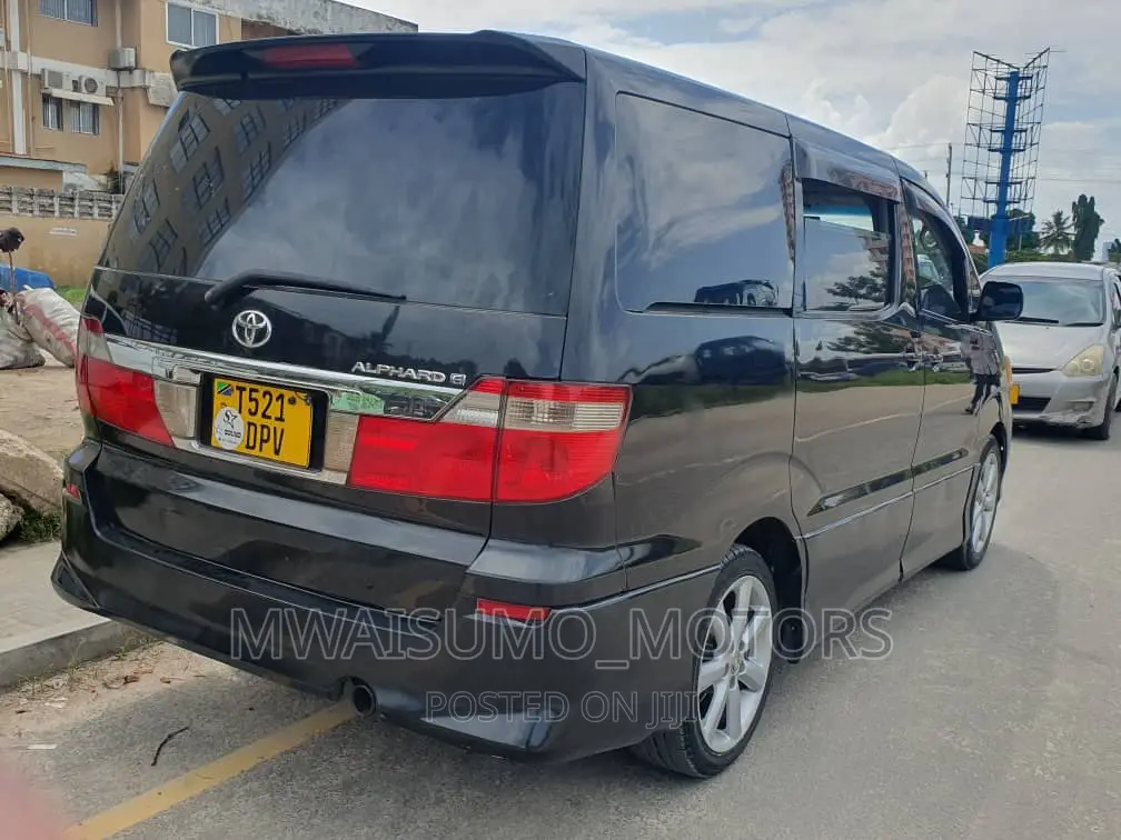 Toyota Alphard 2004 Black