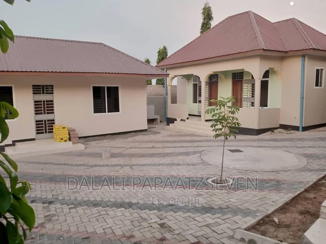 1bdrm Apartment in Dalalipapaatzseven, Kinondoni for rent